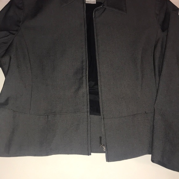 Jones Wear Size 14 stretch zipper it gray jacket - Picture 8 of 9
